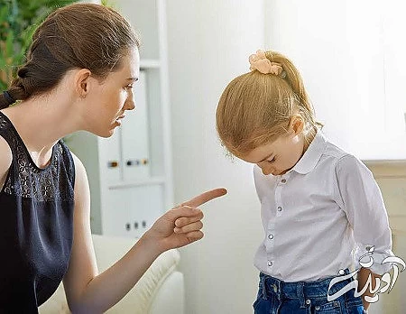 مزایای فرزندپروری مقتدرانه, سبک فرزند پروری مستبدانه, تشویق و تنبیه در سبک فرزند پروری مقتدرانه